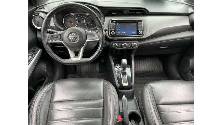 NISSAN - KICKS - 2018/2018 - Prata - R$ 82.900,00