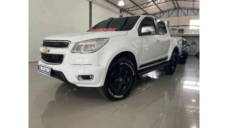 CHEVROLET - S10 - 2016/2016 - Branca - R$ 132.900,00