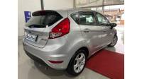 FORD - FIESTA - 2017/2017 - Prata - R$ 52.900,00