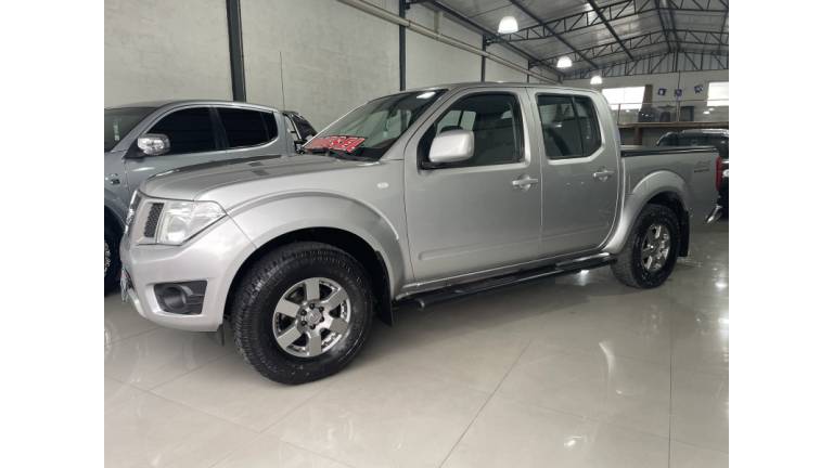NISSAN - FRONTIER - 2016/2016 - Prata - R$ 103.900,00