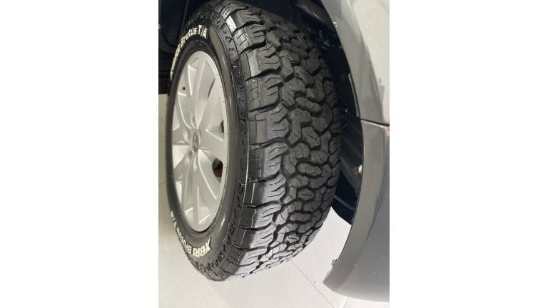 MITSUBISHI - PAJERO TR4 - 2012/2012 - Cinza - R$ 65.000,00