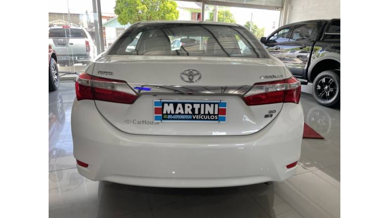 TOYOTA - COROLLA - 2015/2015 - Branca - R$ 86.000,00