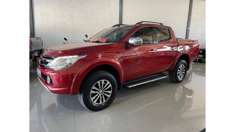 MITSUBISHI - L200 TRITON - 2018/2018 - Vermelha - R$ 148.900,00