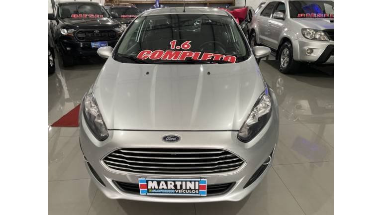 FORD - FIESTA - 2017/2017 - Prata - R$ 54.900,00