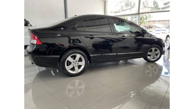 HONDA - CIVIC - 2010/2010 - Preta - R$ 51.900,00