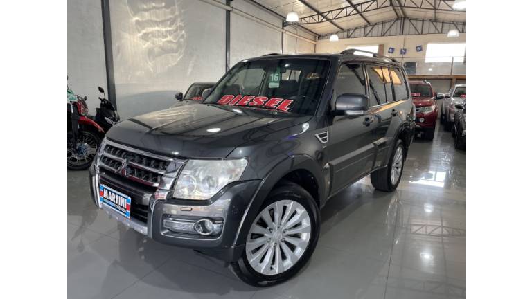 MITSUBISHI - PAJERO FULL - 2016/2016 - Cinza - R$ 168.000,00
