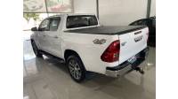 TOYOTA - HILUX - 2017/2017 - Branca - R$ 187.000,00