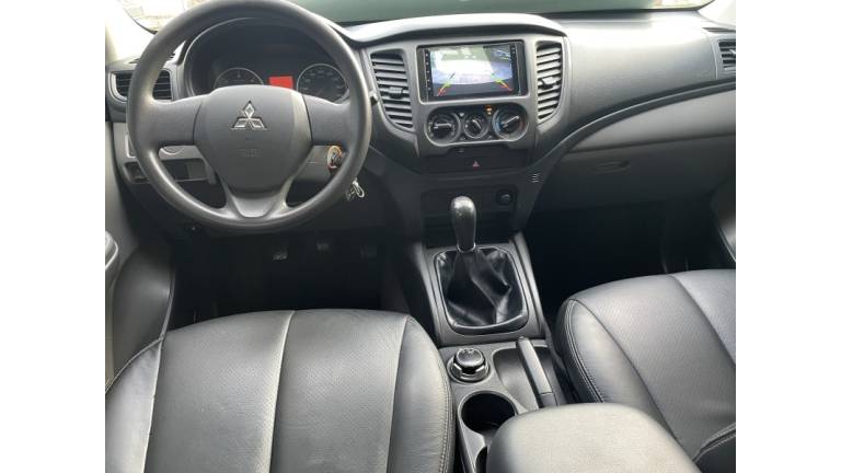 MITSUBISHI - L200 TRITON - 2019/2019 - Vermelha - R$ 125.900,00