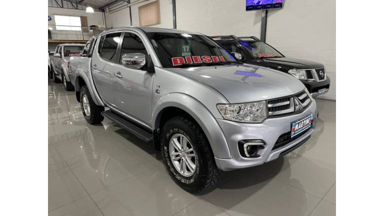 MITSUBISHI - L200 TRITON - 2017/2017 - Prata - R$ 145.000,00