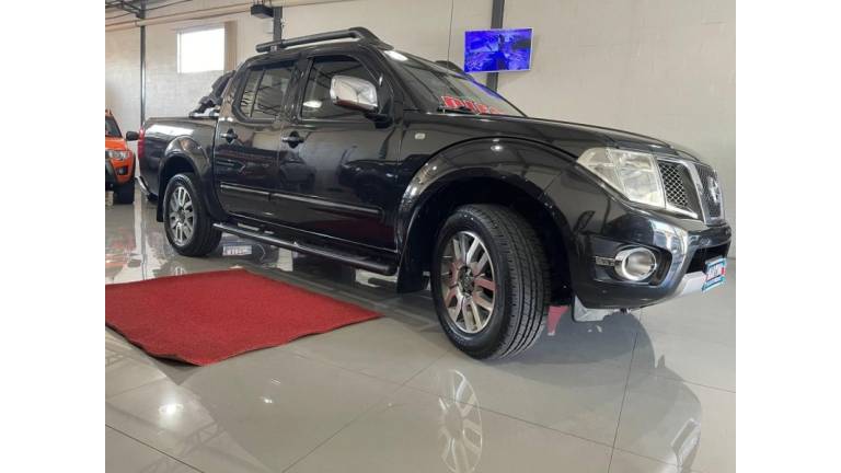 NISSAN - FRONTIER - 2014/2014 - Preta - R$ 104.900,00