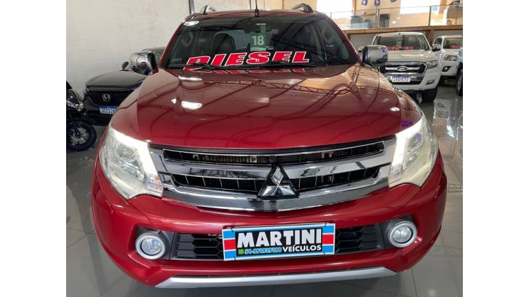 MITSUBISHI - L200 TRITON - 2018/2018 - Vermelha - R$ 148.900,00