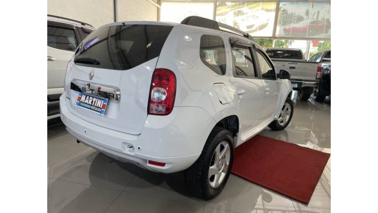 RENAULT - DUSTER - 2015/2015 - Preta - R$ 55.800,00