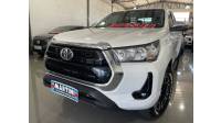 TOYOTA - HILUX - 2022/2022 - Branca - R$ 228.000,00