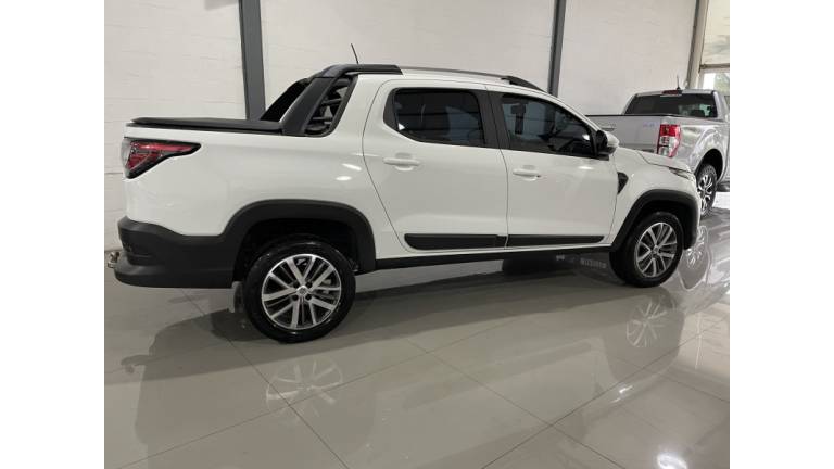 FIAT - STRADA - 2022/2022 - Branca - R$ 104.900,00
