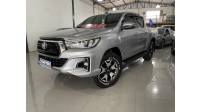 TOYOTA - HILUX - 2019/2019 - Prata - R$ 210.000,00