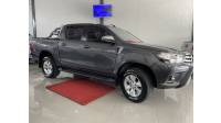 TOYOTA - HILUX - 2018/2018 - Cinza - R$ 185.000,00