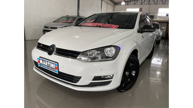 VOLKSWAGEN - GOLF - 2015/2015 - Branca - R$ 79.000,00