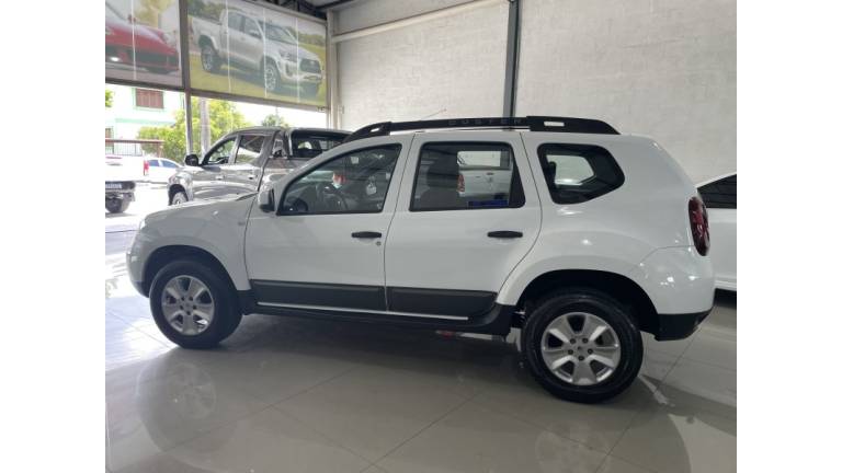 RENAULT - DUSTER - 2017/2017 - Branca - R$ 61.900,00
