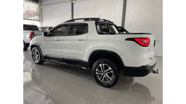FIAT - TORO - 2019/2019 - Branca - R$ 103.900,00