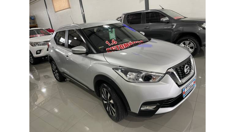 NISSAN - KICKS - 2018/2018 - Prata - R$ 82.900,00