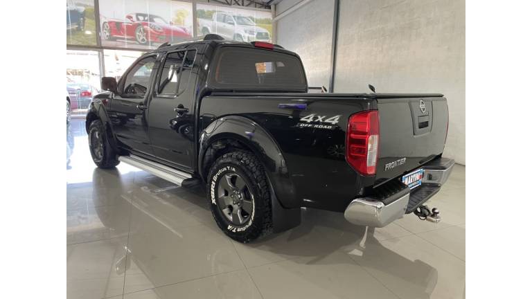 NISSAN - FRONTIER - 2013/2013 - Preta - R$ 89.900,00