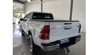 TOYOTA - HILUX - 2018/2018 - Branca - R$ 195.000,00