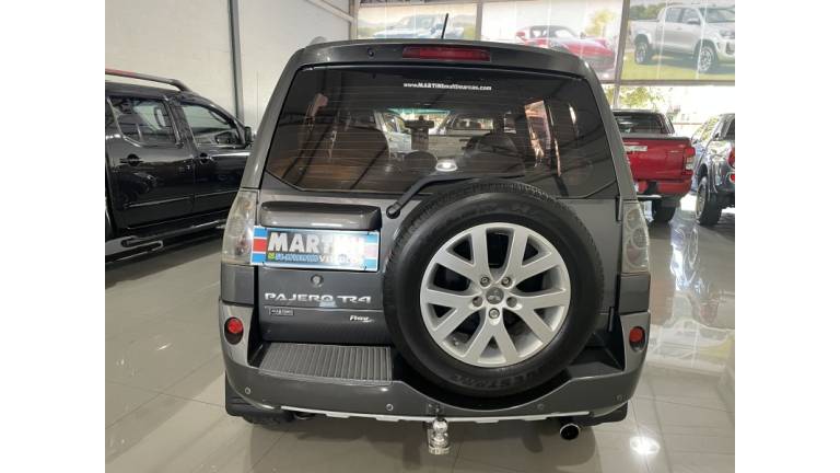 MITSUBISHI - PAJERO TR4 - 2012/2012 - Cinza - R$ 63.500,00