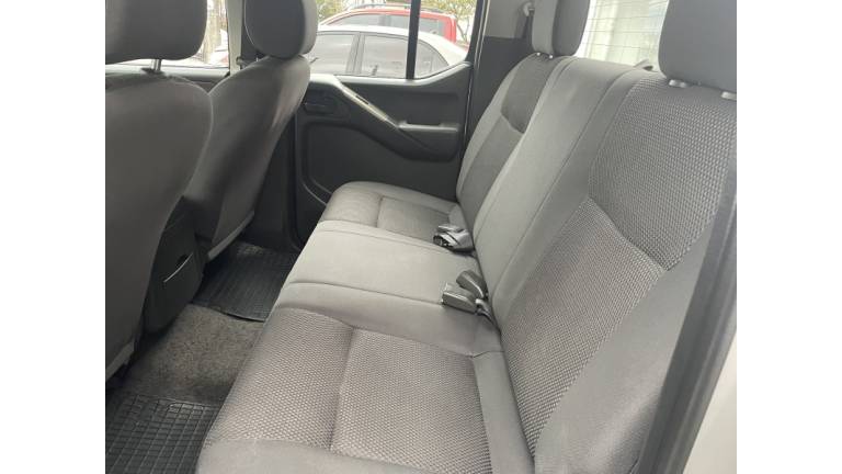NISSAN - FRONTIER - 2016/2016 - Prata - R$ 103.900,00
