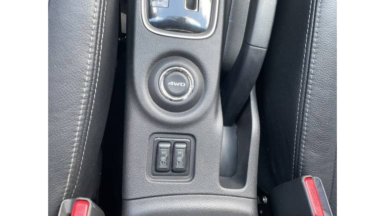 MITSUBISHI - OUTLANDER - 2016/2016 - Prata - R$ 99.000,00