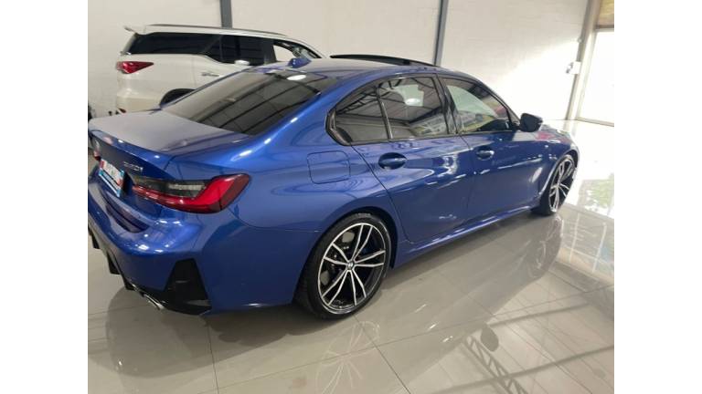 BMW - 320I - 2024/2024 - Azul - R$ 310.000,00