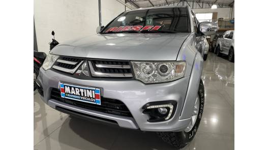 MITSUBISHI - L200 TRITON - 2017/2017 - Prata - R$ 145.000,00
