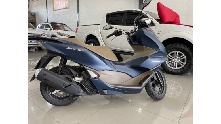 HONDA - PCX - 2024/2024 - Azul - R$ 21.500,00