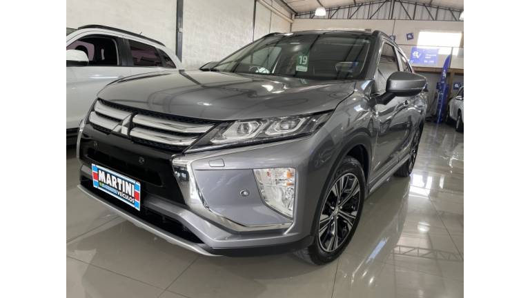 MITSUBISHI - ECLIPSE CROSS - 2019/2019 - Cinza - R$ 117.000,00