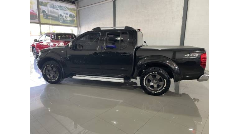NISSAN - FRONTIER - 2013/2013 - Preta - R$ 89.900,00