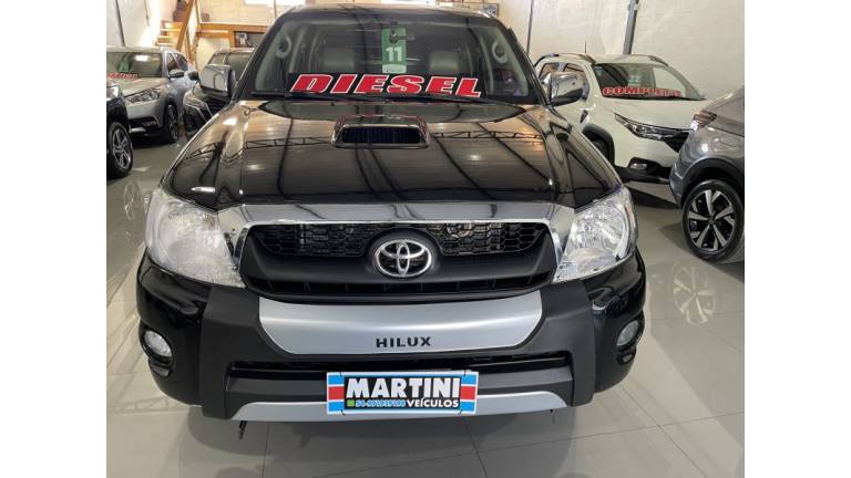TOYOTA - HILUX - 2011/2011 - Preta - R$ 119.000,00