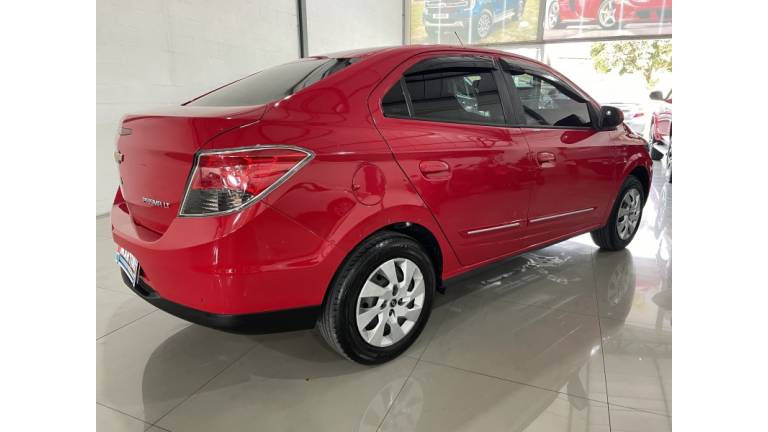 CHEVROLET - PRISMA - 2015/2015 - Vermelha - R$ 49.800,00