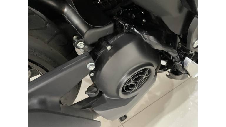 YAMAHA - FLUO 125 ABS - 2023/2023 - Preta - R$ 14.300,00