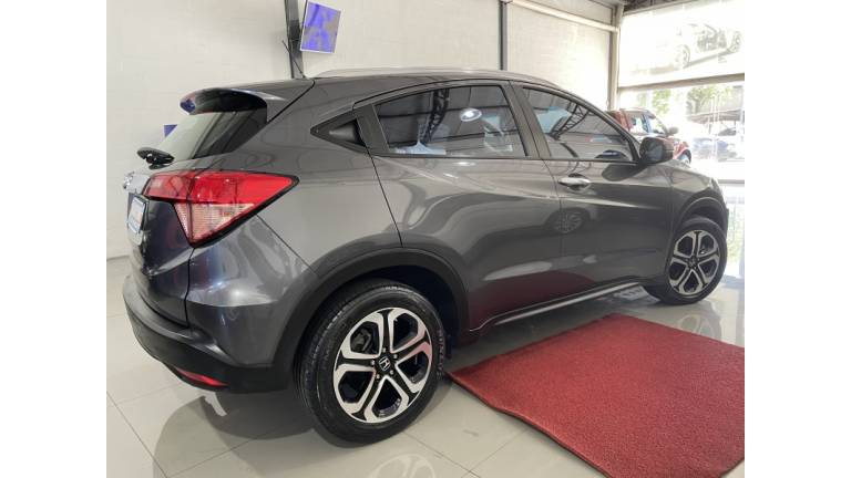 HONDA - HR-V - 2018/2018 - Cinza - R$ 97.000,00