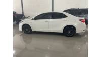 TOYOTA - COROLLA - 2015/2015 - Branca - R$ 89.900,00