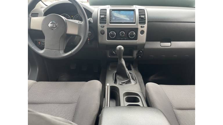 NISSAN - FRONTIER - 2016/2016 - Prata - R$ 103.900,00