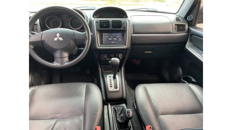 MITSUBISHI - PAJERO TR4 - 2012/2012 - Cinza - R$ 65.000,00