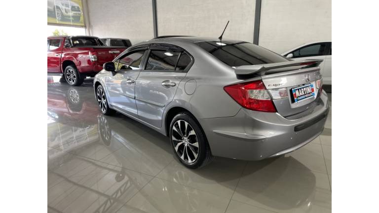 HONDA - CIVIC - 2016/2016 - Cinza - R$ 89.900,00