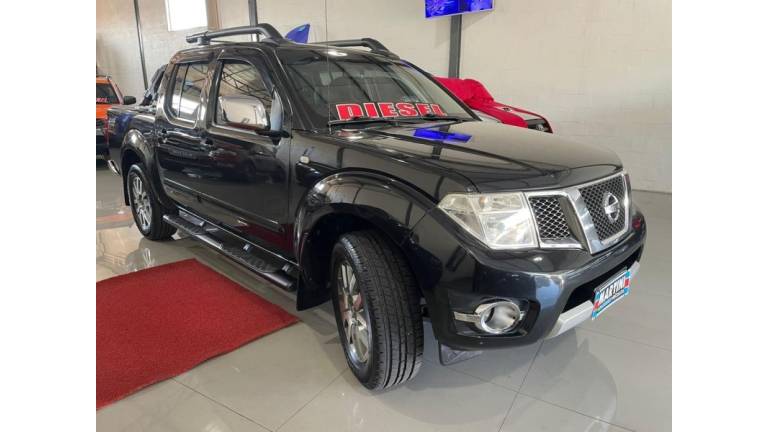 NISSAN - FRONTIER - 2014/2014 - Preta - R$ 104.900,00