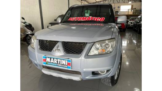 MITSUBISHI - PAJERO TR4 - 2014/2014 - Prata - R$ 68.000,00