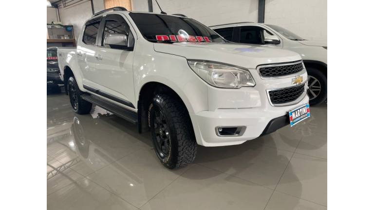 CHEVROLET - S10 - 2016/2016 - Branca - R$ 132.900,00