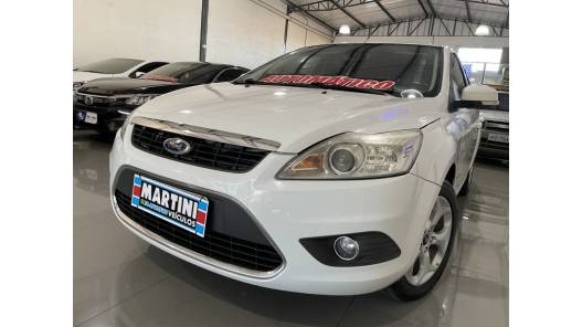 FORD - FOCUS - 2012/2012 - Branca - R$ 51.900,00