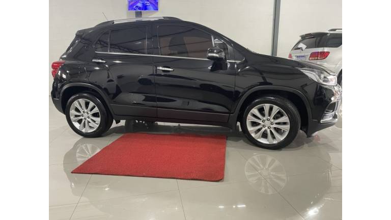 CHEVROLET - TRACKER - 2018/2018 - Preta - R$ 93.000,00