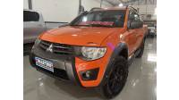 MITSUBISHI - L200 TRITON - 2015/2016 - Laranja - R$ 139.000,00