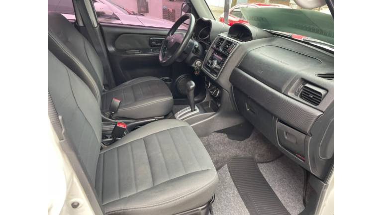 MITSUBISHI - PAJERO TR4 - 2014/2014 - Branca - R$ 61.900,00