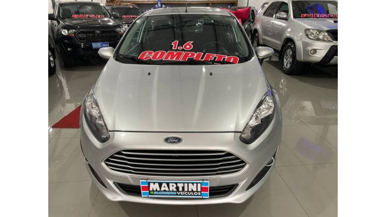 FORD - FIESTA - 2017/2017 - Prata - R$ 52.900,00